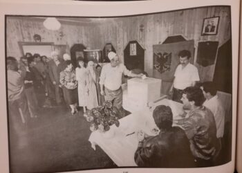 Zgjedhjet e para, i hapën Kosovës derën e Perëndimit. Pse Serbia s’i ndali dot!