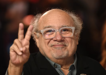 Pohoi në intervistë prejardhjen e tij shqiptare. Po cilat janë rrënjët arbëreshë të Danny DeVito?
