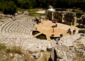 95 vjet më parë, Ugolini informonte për zbulimin e Butrintit