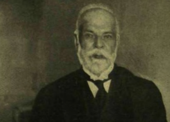 Sot, kujtojmë me nderim lindjen e Ismail Qemalit, burrit që i vjen pas historia