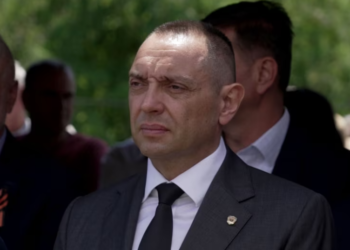 SHBA e futi në “listën e zezë”, në Serbi kërkohet shkarkimi i Vulin