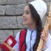 Vajza tropojane e lahutës, tradita e lashtë në Festivalin Folklorik Kombëtar