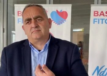 Zajednica greke e Fred Belerit