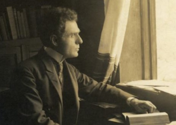 Përkujtohet Mid’hat Frashëri, personalitet politik e shtetëror