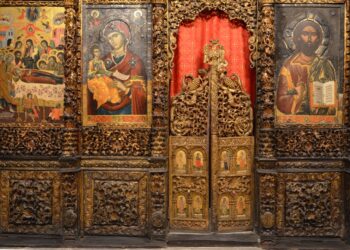 Ikonostasi i Kishës së Shën Marisë në Kalanë e Beratit, ndër pasuritë më të vyera të trashëgimisë kulturore