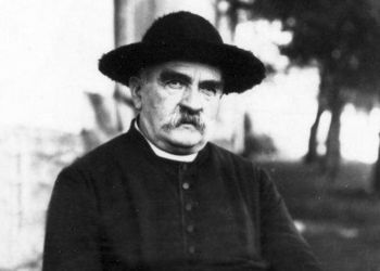 Alfred Çapaliku: “Fjalori i gjuhës së Ndre Mjedës” i Kolë Ashtës – pasuri e paçmuar e thesarit të shqipes