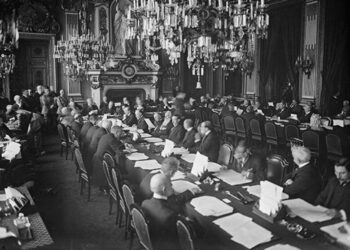 Shqiptarët që u nisën nga Kostandinopoja për në Konferencën e paqes në Paris