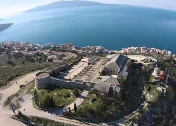 “Kalaja e Lëkurësit” dhe “Manastiri i 40 Shenjtorëve” në Sarandë shpallen pasuri kulturore
