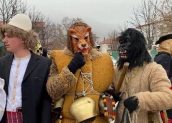 Rrogeçët, tradita e lashtë pagane që jetësohet në Korçë