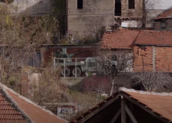 Serbia i kthehet propagandës me kinematografi në përvjetorin e masakrës së Reçakut