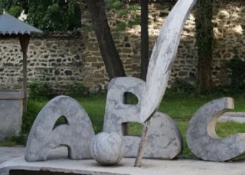 2024-a si Vit i Gjuhës Shqipe në Shqipëri kulmon me Ditën e Alfabetit