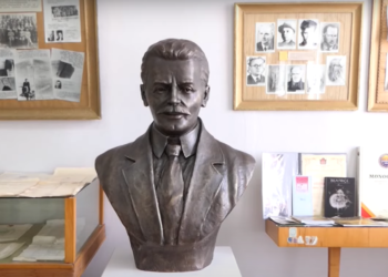 Nderohet Hasan Prishtina! Përurohet në Elbasan memoriali për atdhetarin që kontribuoi për arsimin