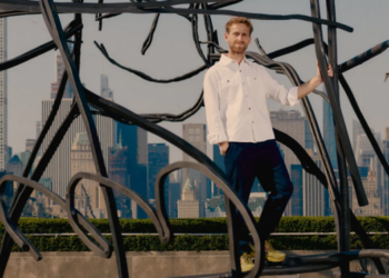 “The New York Times” shkruan për ekspozitën e Petrit Halilajt në NYC: Një artist nga Kosova merr fluturimin