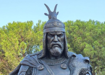 Skënderbeu, hijeshia e pavdekësisë në Sicili