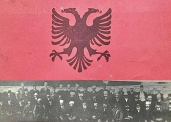 Gazetari publikon kopjen e rrallë të Dokumentit të Pavarësisë