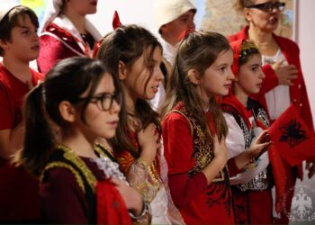 Begaj nga Italia: Krenarë për punën e investimin e shqiptarëve për të ruajtur gjuhën e traditat tona