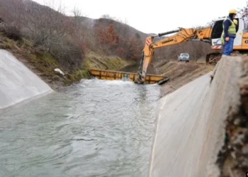 Shpërthimi në Zubin Potok/ Serbia kërkon të ndryshojë drejtimin e kanalit të Ibër-Lepencit?