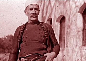 Sot, në 109 vjetorin e ekzekutimit të një legjende/ Kush e vrau Isa Boletinin dhe si e përshkruan Millovan Gjillas masakrën e 23 janarit 1916 në urën Ribnicës?