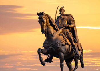 Si i mposhti Skënderbeu 150 mijë forca otomane me një ushtri prej 15 mijë ushtarësh!