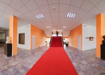 Pasurohet fondi i Institutit të Albanologjisë Prishtinë me botimet e QSPA-së