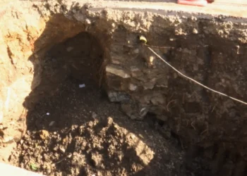 Gjetjet arkeologjike te Xhamia e Çarshisë –  struktura të periudhës osmane