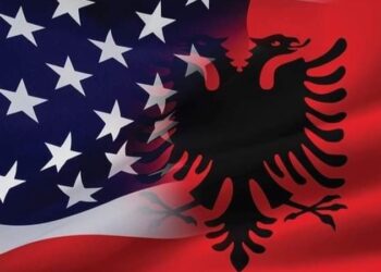 Shqipja hyn në komunikimet zyrtare të shkollave publike në Nju-Jork