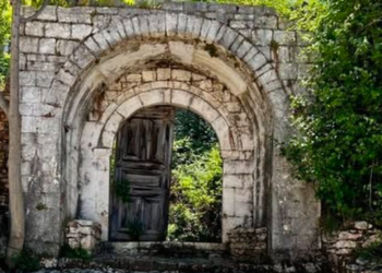 Konispoli, qyteti më jugor i vendit mes natyrës e trashëgimisë kulturore