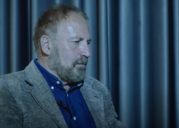 Jeta në vargje e poetit/ Regjisori Spiro Duni sjell dokumentin për Visar Zhitin