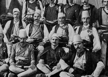 “Shtatë burra nga Lajthiza e Oroshit nuk e lëshuan Dedë Gjo Lulin, në vitin 1915, kur ai u rrethua nga forcat pushtuese serbe, por u vranë bashkë me të…”/ Reportazhi i publicistit të njohur nga Mirdita