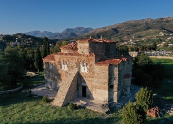 Dalin në dritë afresket e shekullit XIV-të në Kishën e Shën Kollit në Mesopotam, drejtuesja e projektit: Zbuluam fytyra shenjtorësh 