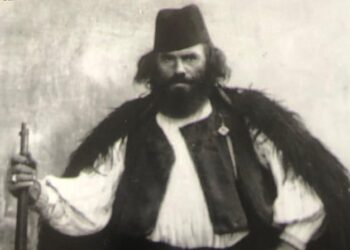 Pertro Marko – Hekurat dhe breshkat