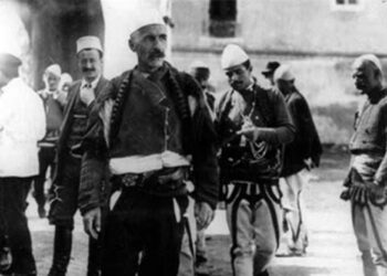 “Komunistët me Vasil Shanton i vranë në atentat djalin e babanë tim”, rrëfehet nipi i Isa Boletinit: Nga familja u ekzekutuan 15 vetë