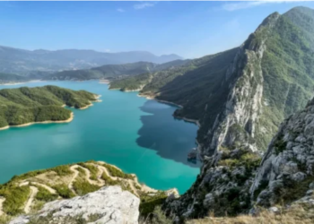 “Wandsworth Times”: Turistet britanikë zgjedhin Shqipërinë për pushime në vjeshtë