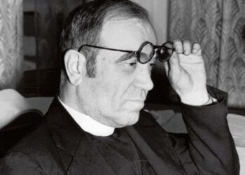 Fan Noli, peshkopi i Korçës dhe mitropoliti i Durrësit