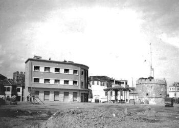 Historia e panjohur e hotelit ikonik të Durrësit: Spiunllëku i fundit te “Vollga”