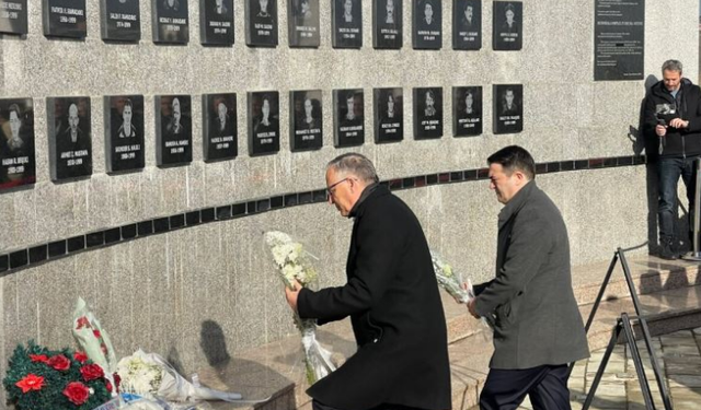 Homazh për Reçakun/ Hapet Ekspozita “Çmimi William Walker 2026″