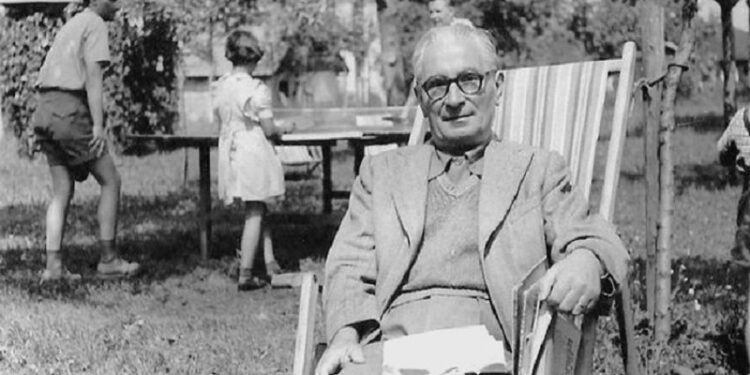 “Historianë të djeshëm, por dhe të sotmit, u bënë pjesë e fushatës anti Ali Këlcyra, në linjën e qëndrimit të PPSH-së, e cila e quante…”/ Refleksionet e autorit të librit për ish-eksponentin e ‘Ballit Kombëtar’