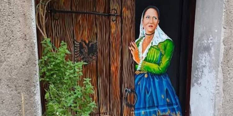 Portat e pikturuara rrëfejnë historinë e arbëreshëve