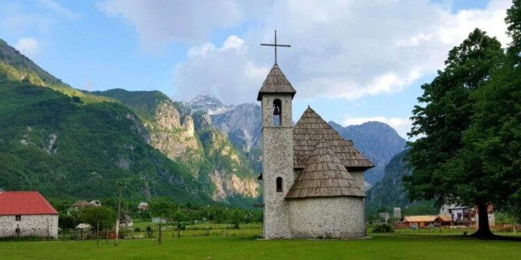 “Time”: Valbona, thesari i fshehur i Alpeve për aventurierët e ecjes në natyrë