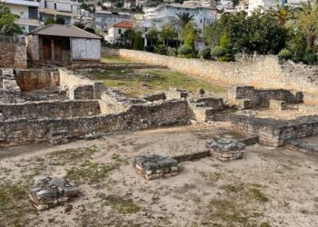 Gjurmë të krishterimit dhe hebraizmit në Bazilikën e Onhezmit në Sarandë