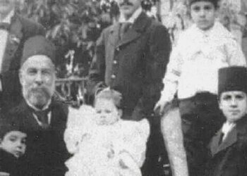“Si mund të mendojë mbreti Nikollë i Malit të Zi, të imponojë me armë dhe me dhunë konvertimin fetar të myslimanëve shqiptarë…”/ Intervista e panjohur e Ismail Qemalit për gazetarin italian