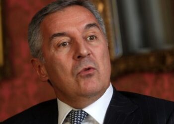 Gjukanoviq zbulon planin tronditës serb: “27 vajza po përgatiteshin për ta destabilizuar Kosovën dhe komprometuar KFOR-in”
