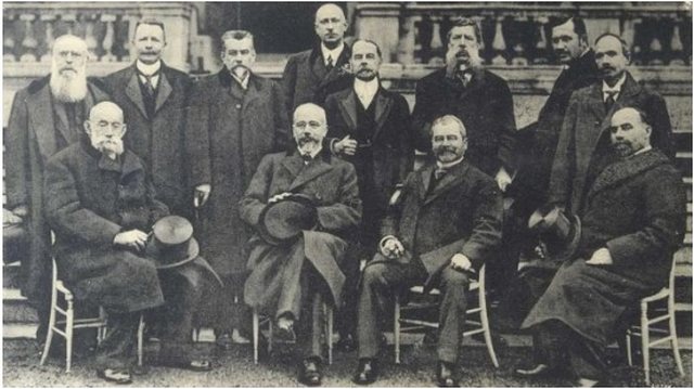 Ana e panjohur e 1913-ës: “Përballë këtyre vështirësive, Konferenca e Londrës e shtyu vendimin përfundimtar për statusin e Shqipërisë, ku…”