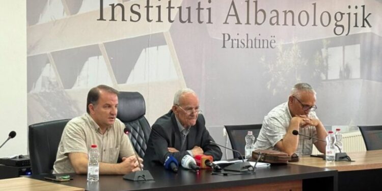 Kabashi: Letërsia e Kadaresë e bëri historinë shqiptare pjesë të letërsisë botërore