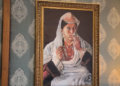 Kostumet, kujtesa dhe historia korçare bashkohen në galerinë ‘Etno Art’