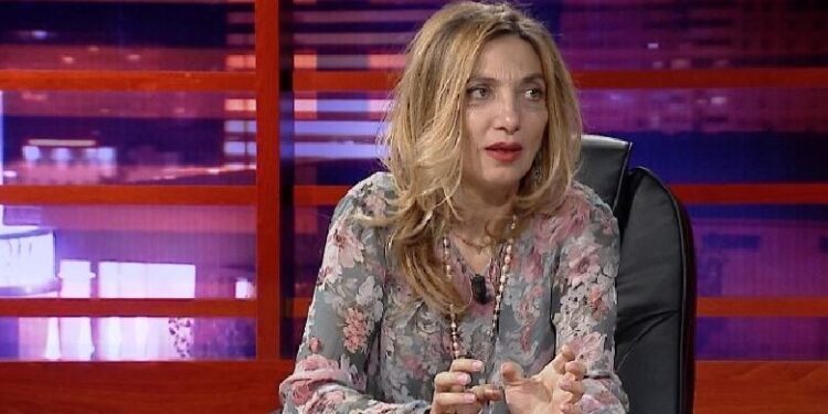 Ndarja mes artistit dhe veprës/ Mimoza Ahmeti: Pse Kadareja nuk e mori kurrë Nobelin?