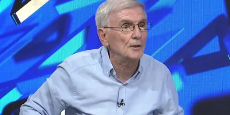 Buxhovi: Ka akademik që ka marrë deri në 7 mijë euro në muaj e s’kemi një libër të besueshëm për historinë e Kosovës