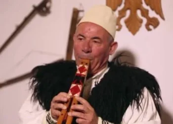 Kapaj i “The Odyssey” kurs falas për fyellin: Interes i madh nga të rinjtë, këtë vit edhe nga Tirana
