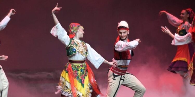 “Mrekullitë e Arbërisë” rikthehen në TKOBAP, një mbrëmje kushtuar thesareve të folklorit shqiptar